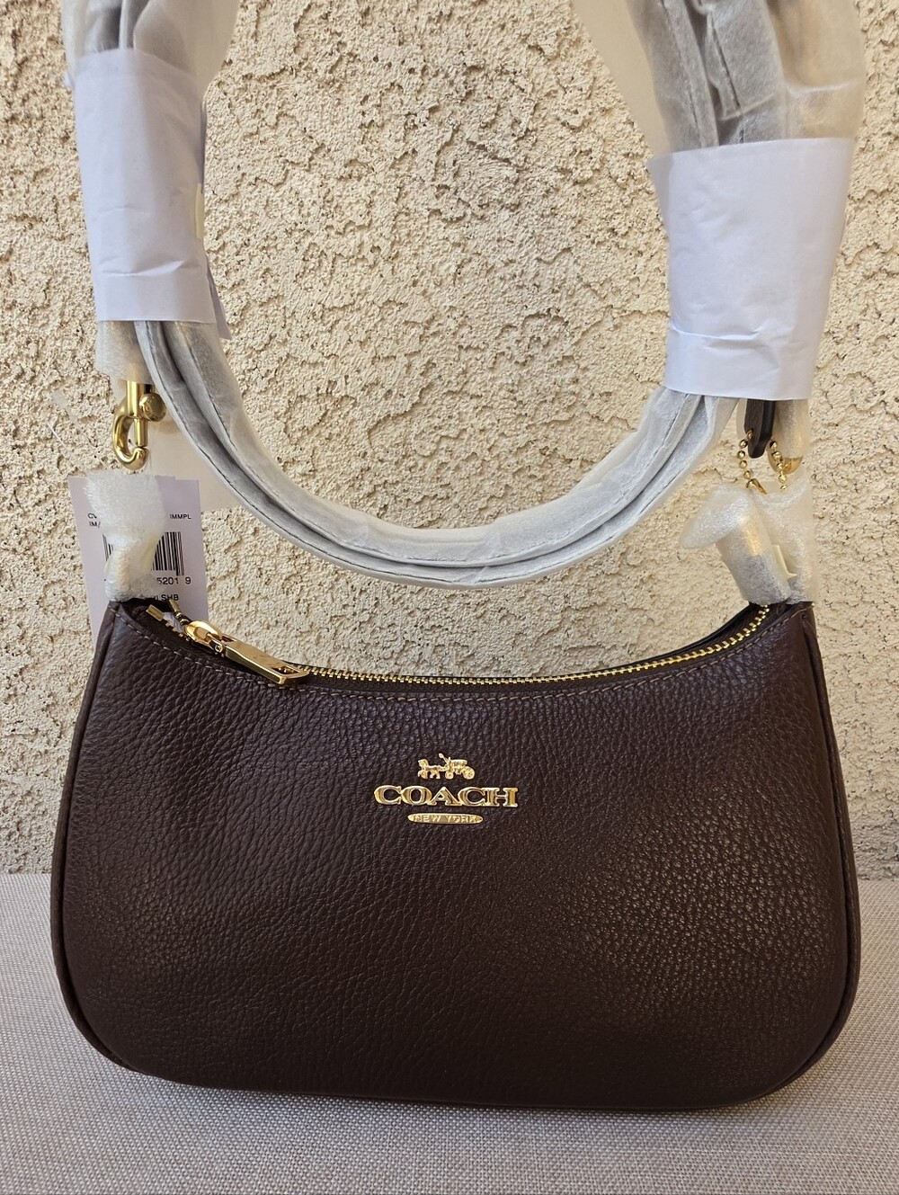 Coach Teri Shoulder Bag Handbag Pebbled Leather Gold/Maple NWT